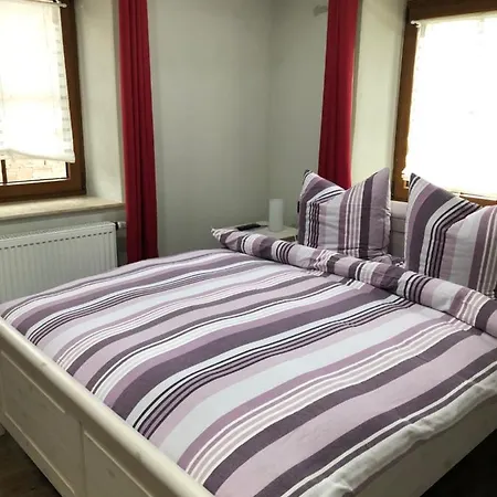 Апартаменты Heckenaschbacherhof Contwig