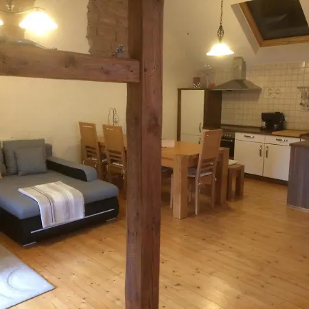 Heckenaschbacherhof Апартаменты *